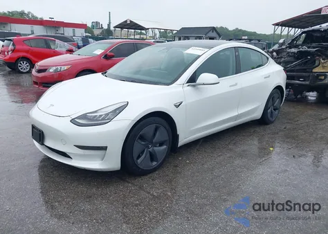 2019 Tesla Model 3 Long Range/Performance из США, поврежденный, VIN 5YJ3E1EBXKF442335